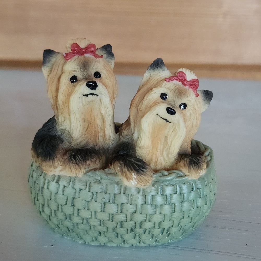 Stone Critters Babies 228 "Yorkie Pair In Basket" Dog Figurine Rare Vintage‎ 90s